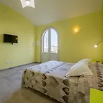 Mami Luroviga בית נופש ויקו אקוונסה